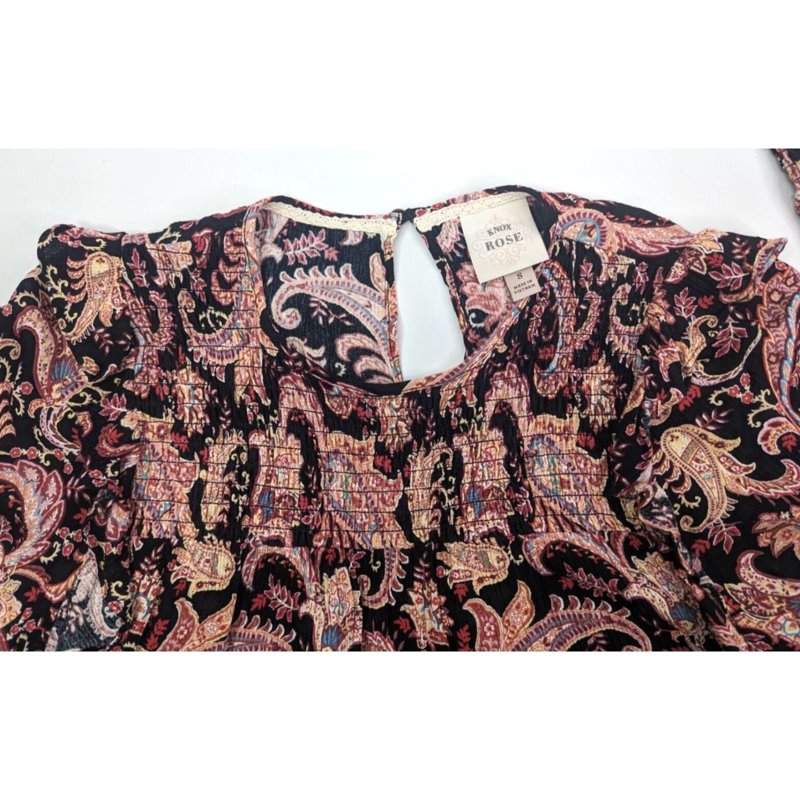 Vintage Knox Rose Blouse Shirt Women Small S Black Paisley Smocked Ruffle Sleeve Ballon Long Sleeve Round Neck Pullover Casual Size S / US 4 / IT 40 - 7 Thumbnail