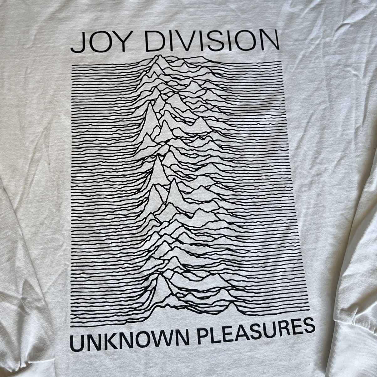 Joy Division GU Joy Division Unknown Pleasures Punk Band Longsleeve Tee Size US M / EU 48-50 / 2 - 3 Thumbnail
