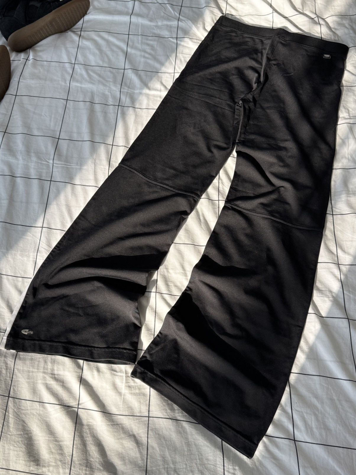 Adidas Very Rare Adidas 3 Stripe Sexy Yoga Low Waisted Flared Size 28" / US 6 / IT 42 - 19 Thumbnail