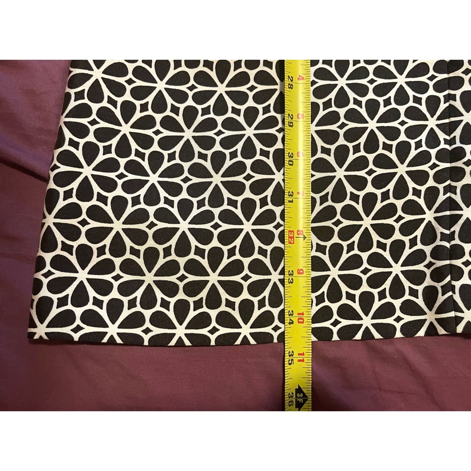 Diane von Furstenberg Diane Von Furstenberg Dress Geometric Print Sleeveless Knee Length Black/White Size 6 Womens Size M / US 6-8 / IT 42-44 - 4 Thumbnail