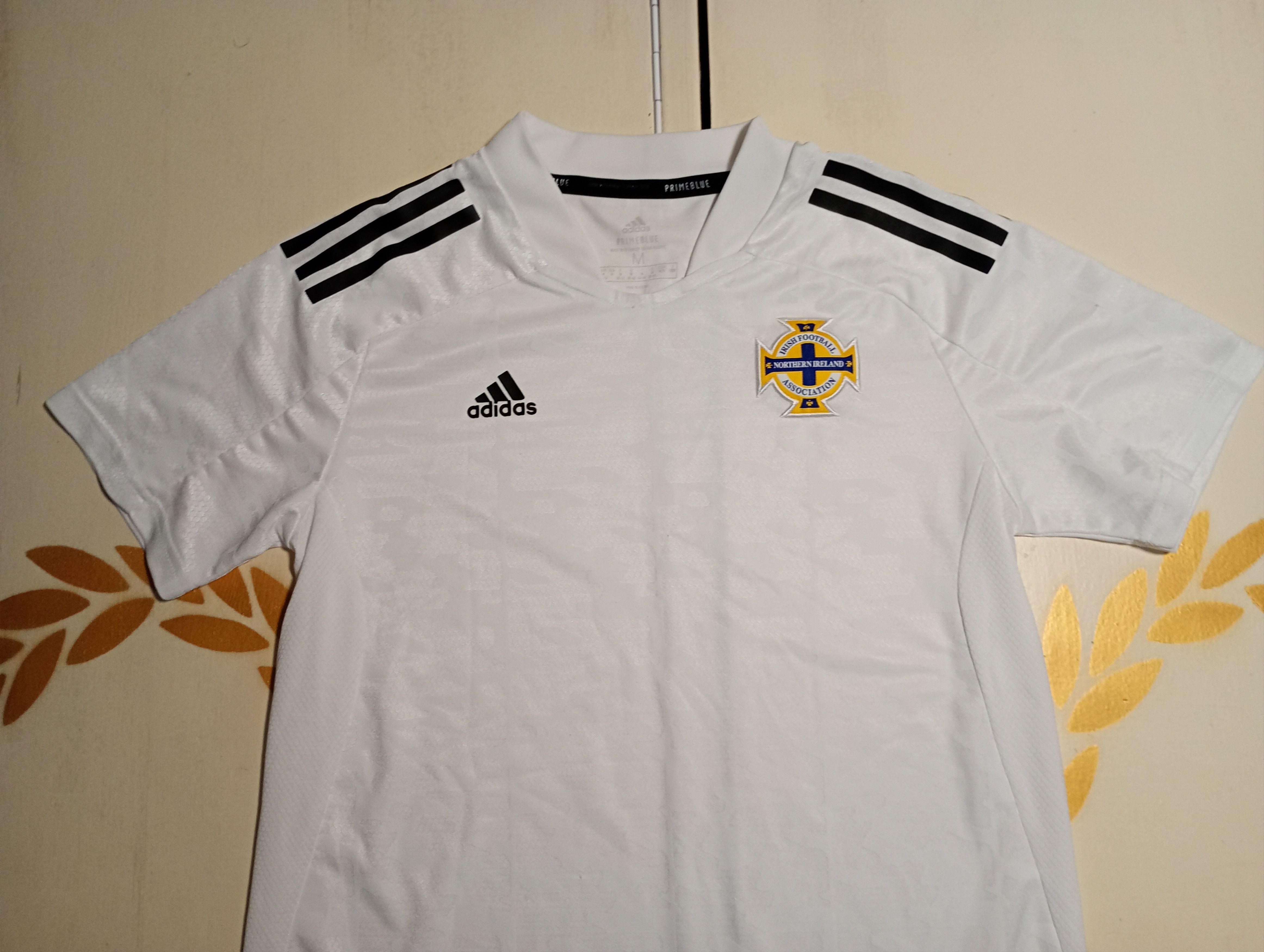 Adidas Adidas Northern Ireland Jersey 2021-2022 Size US M / EU 48-50 / 2 - 3 Thumbnail
