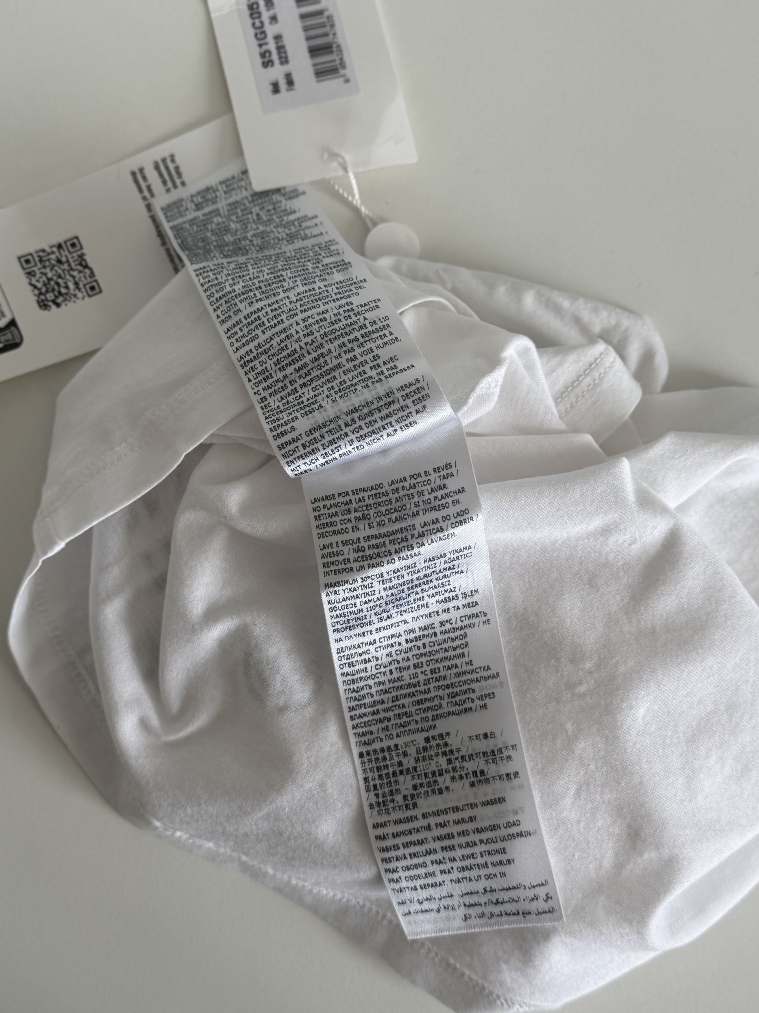 Maison Margiela Maison Margiela tshirt | new | size xs Size XS / US 0-2 / IT 36-38 - 9 Thumbnail
