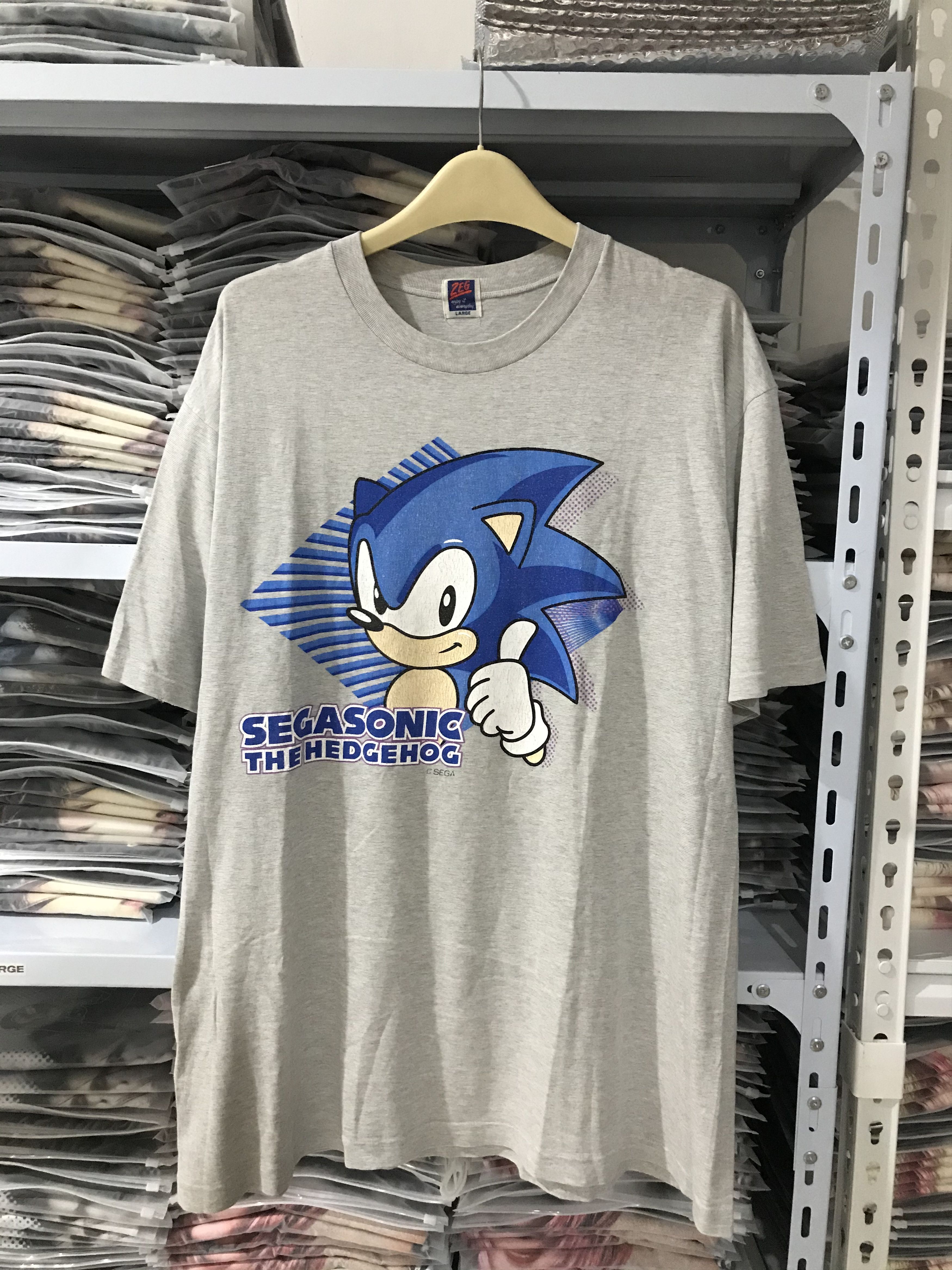 Vintage Vintage Sonic The Hedgehog Size US XL / EU 56 / 4 - 1 Thumbnail