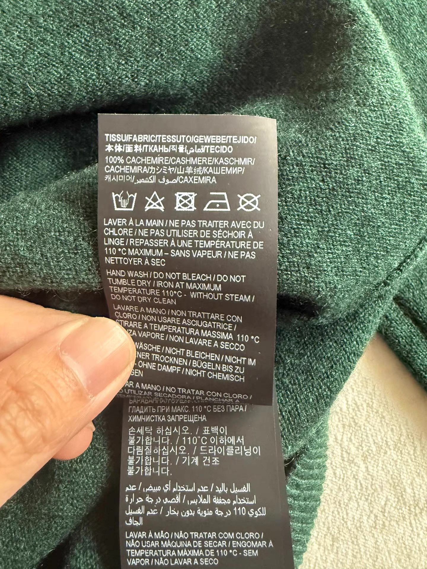 Saint Laurent Paris Saint Laurent Cashmere Sweater Ｑ23 Size US M / EU 48-50 / 2 - 9 Thumbnail