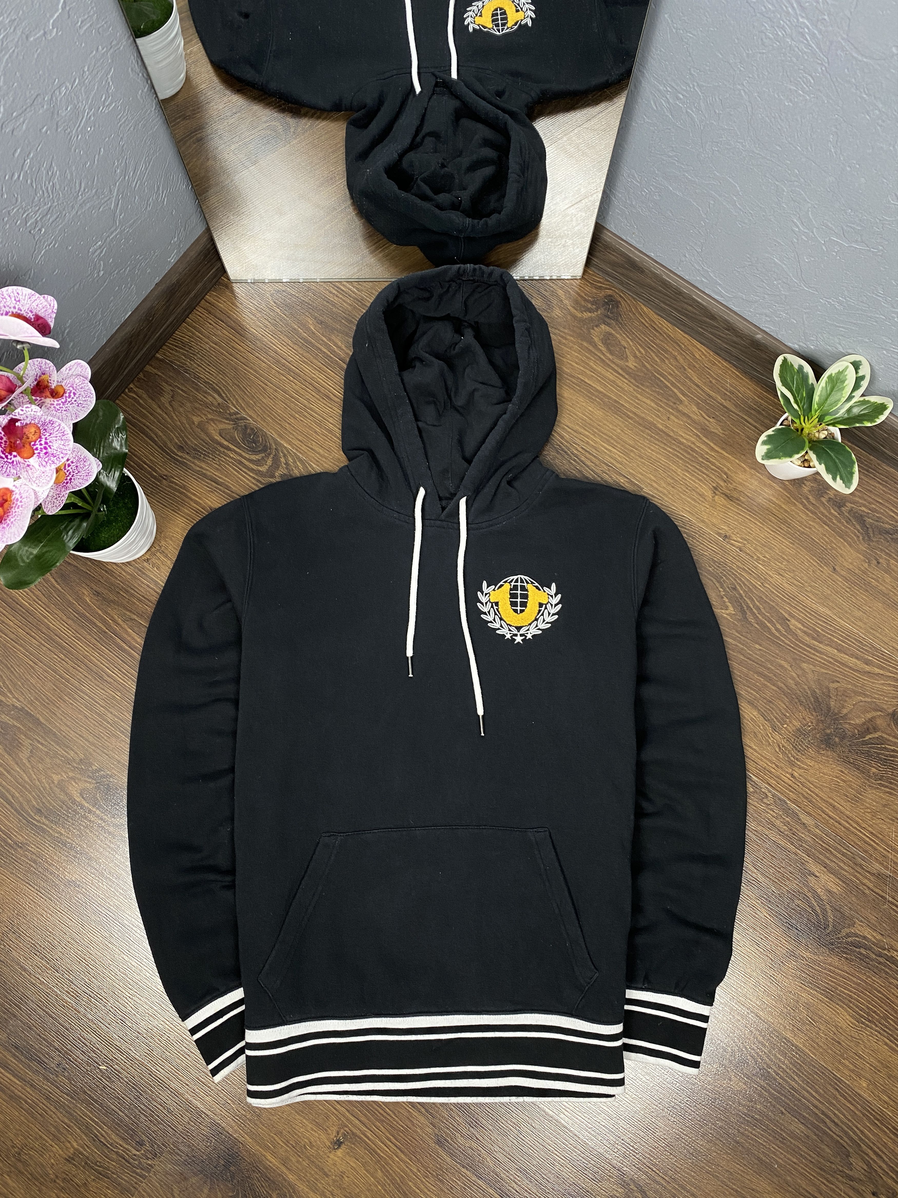 True Religion True Religion vintage big logo hoodie y2k Size US S / EU 44-46 / 1 - 4 Thumbnail