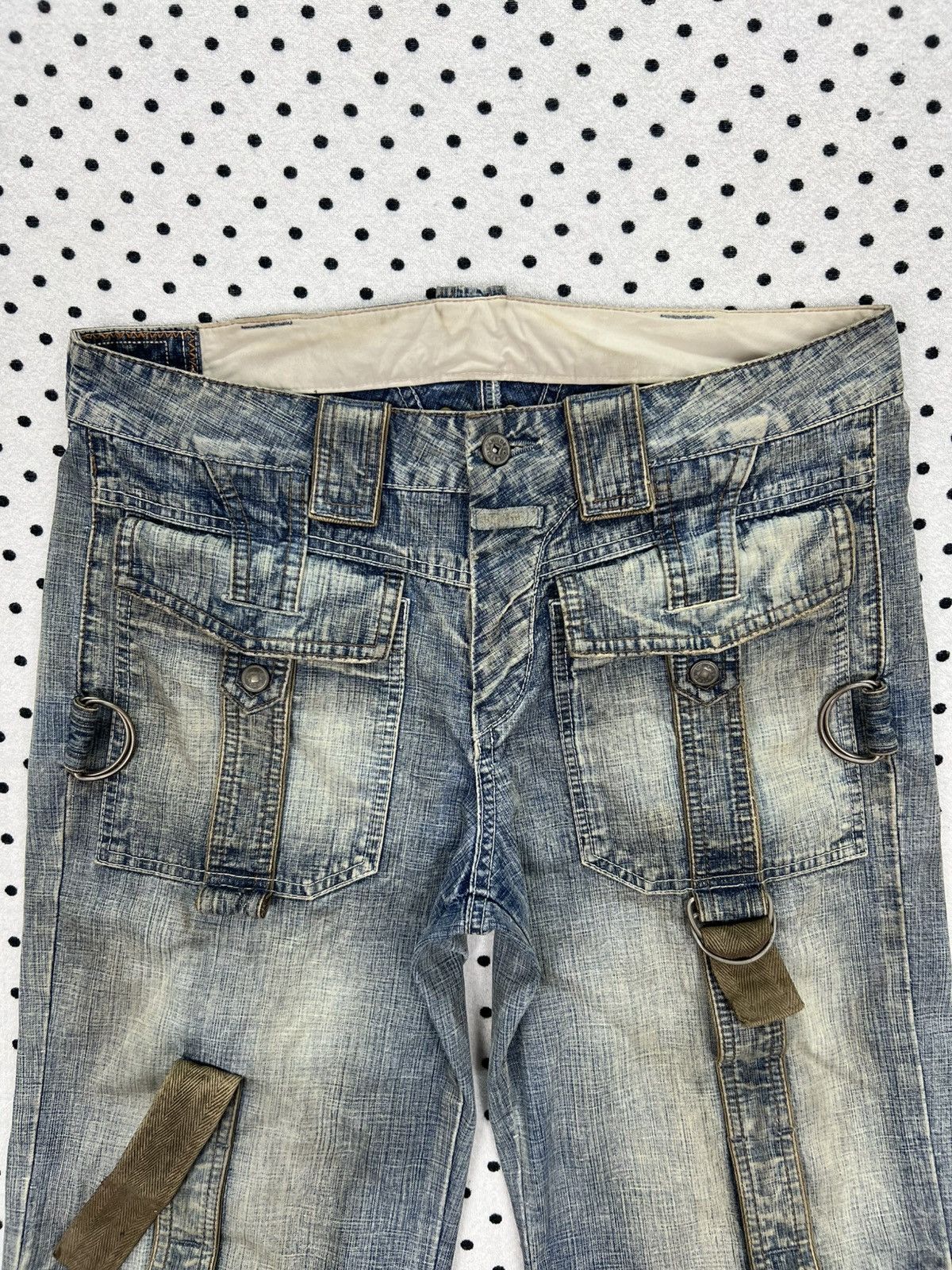 Marithe + Francois Girbaud Marithe Francois Girbaud Distressed Bondage Denim Shorts Size US 34 / EU 50 - 3 Thumbnail
