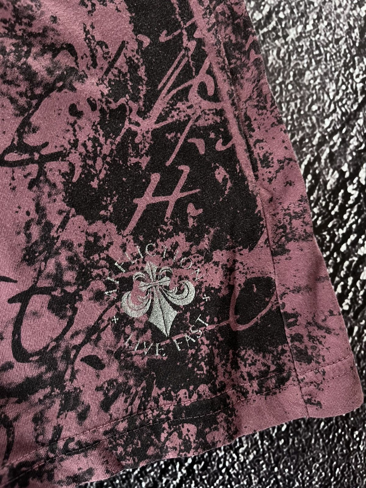 Affliction Vintage Affliction Big Cross Embroidered y2k rare tee 90’s Size US M / EU 48-50 / 2 - 5 Thumbnail