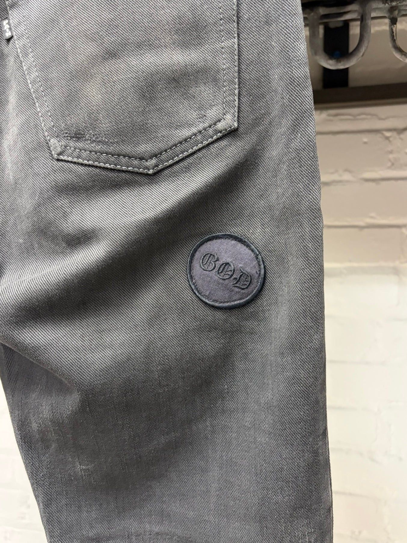 Number (N)ine AW2004 Number (N)ine ‘Give Peace a Chance Patchwork Denim Size US 30 / EU 46 - 4 Thumbnail