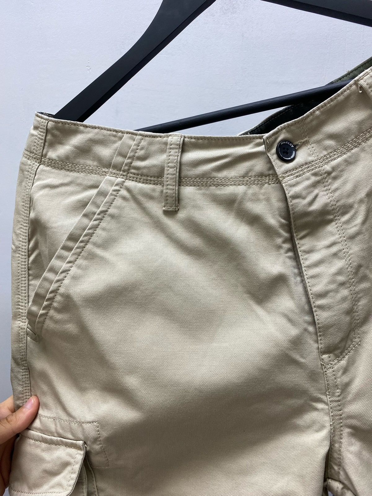 Oakley × Vintage Vintage Oakley Tactical Cargo Shorts Size US 34 / EU 50 - 12 Thumbnail