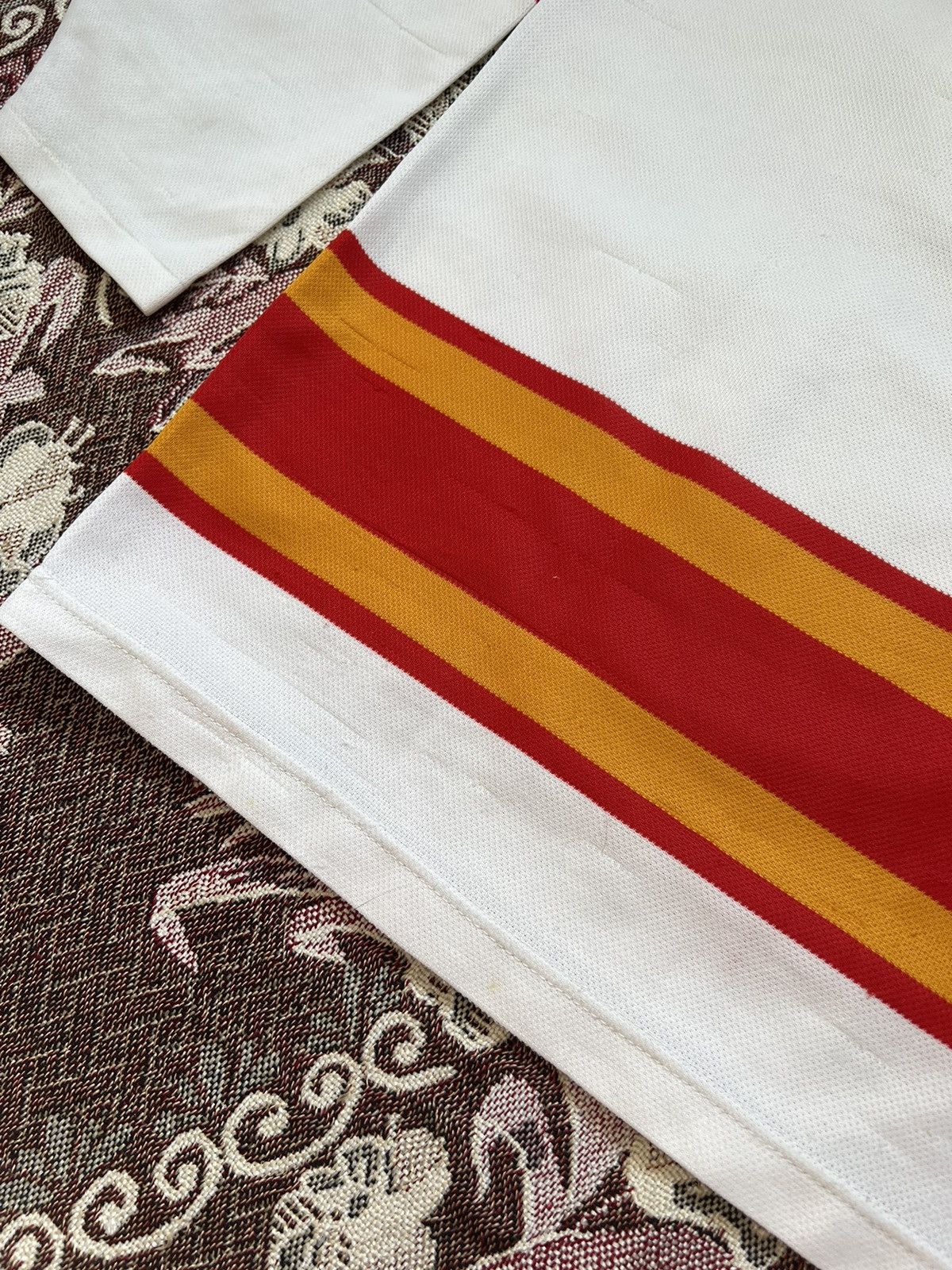 Ccm × NHL × Vintage Vintage Calgary Flames Hockey Jersey Size US M / EU 48-50 / 2 - 14 Thumbnail