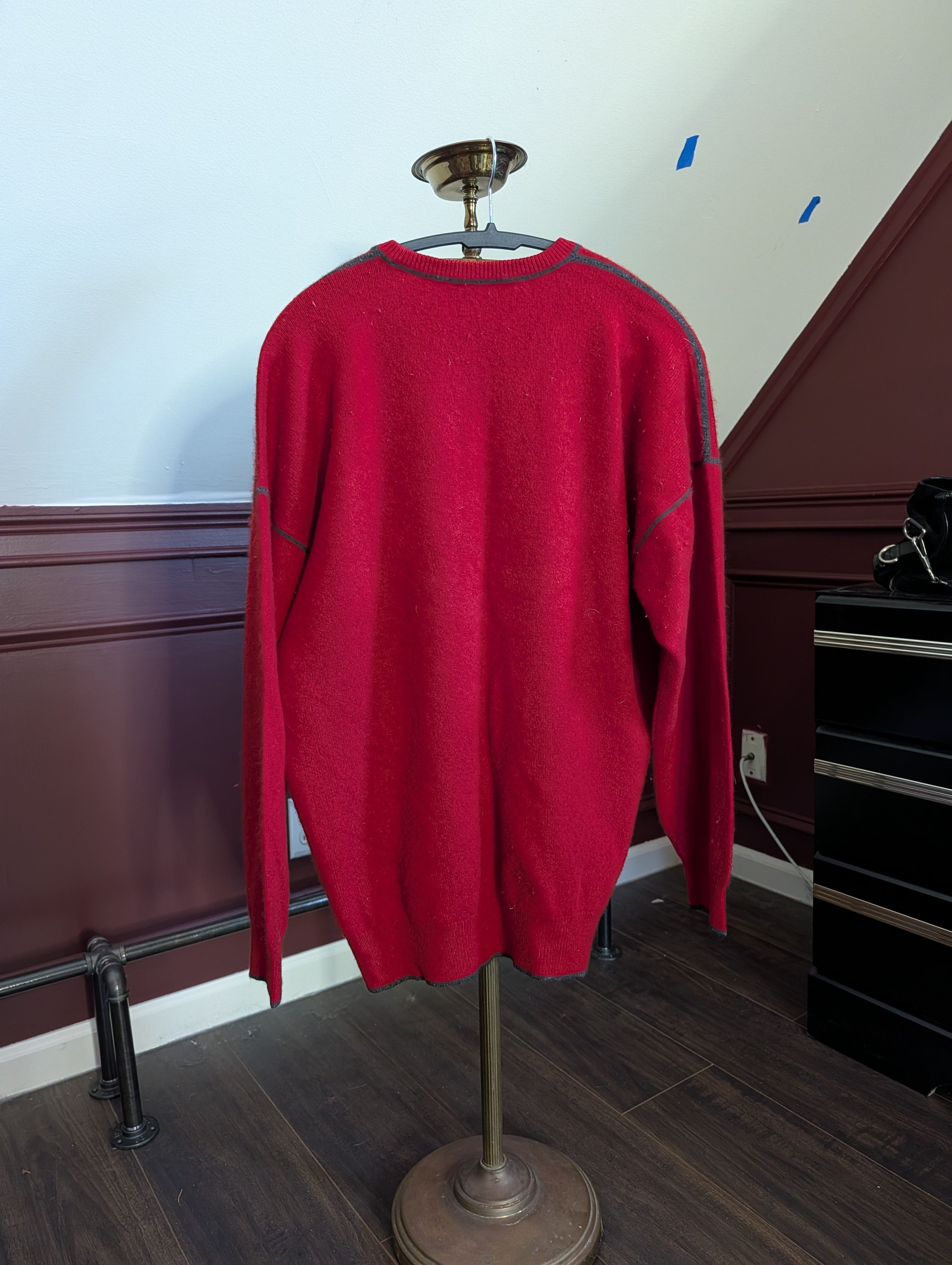 Bullock & Jones VTG Pure Cashmere Red Made in Scotland Knit Sweater Size US L / EU 52-54 / 3 - 8 Thumbnail