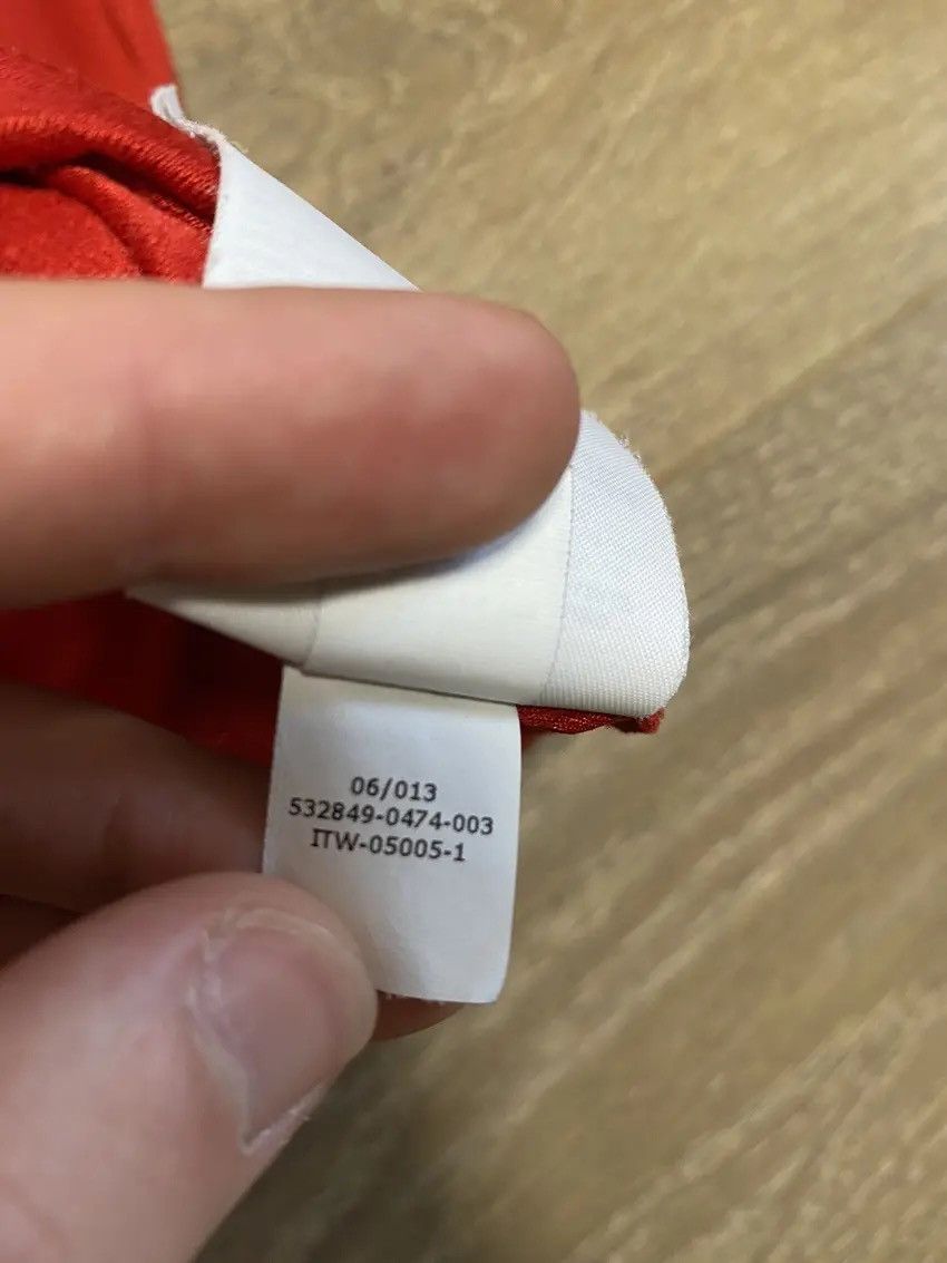 Nike × Vintage Vintage Manchester United Red Jersey 13/14 Kids 12-13 years Size US M / EU 48-50 / 2 - 12 Thumbnail