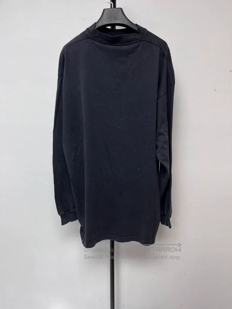 Balenciaga Balenciaga Round Neck Logo Letter Printed Long Sleeve Swea Size US S / EU 44-46 / 1 - 2 Thumbnail