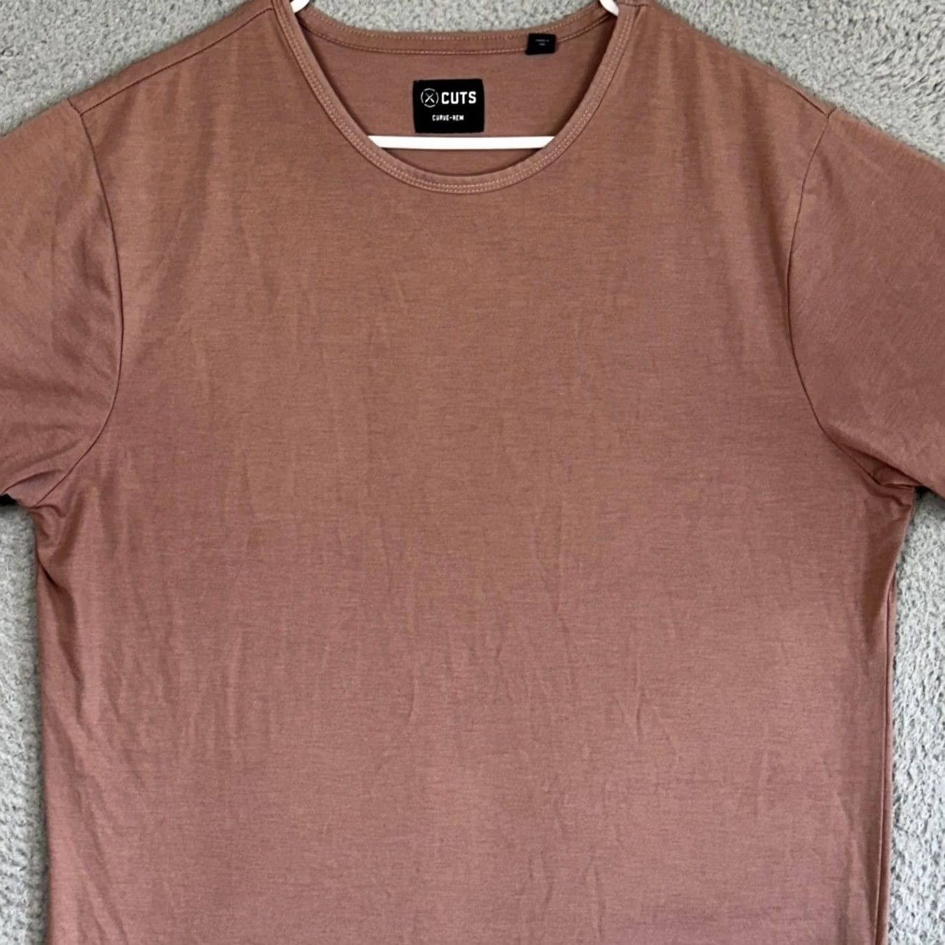 Cuts Cuts Curve-Hem T-Shirt Mens XL Mauve Pink PYCA Pro Crewneck Stretch Short Sleeve Size US XL / EU 56 / 4 - 2 Thumbnail