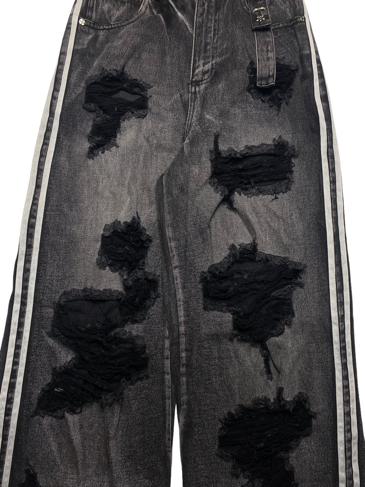 If Six Was Nine × Japanese Brand × Le Grande Bleu (L.G.B.) Kimss Studio - Slashed Double Stripe Denim Size US 29 - 7 Thumbnail