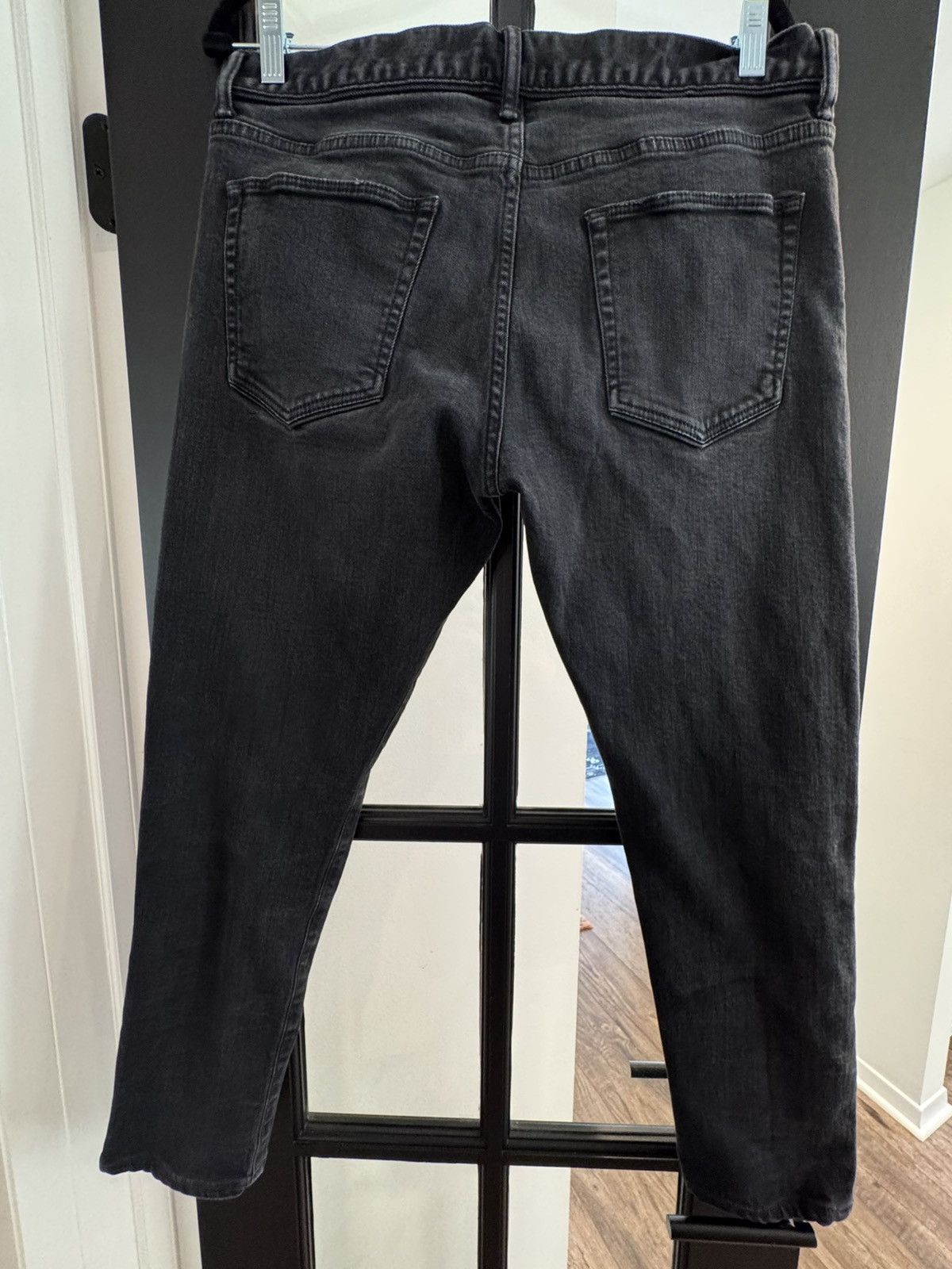 John Elliott Slim-fit jeans Size US 34 / EU 50 - 2 Thumbnail