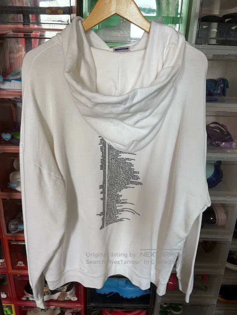 Balenciaga Balenciaga White Hooded Sweatshirt Size US S / EU 44-46 / 1 - 4 Thumbnail