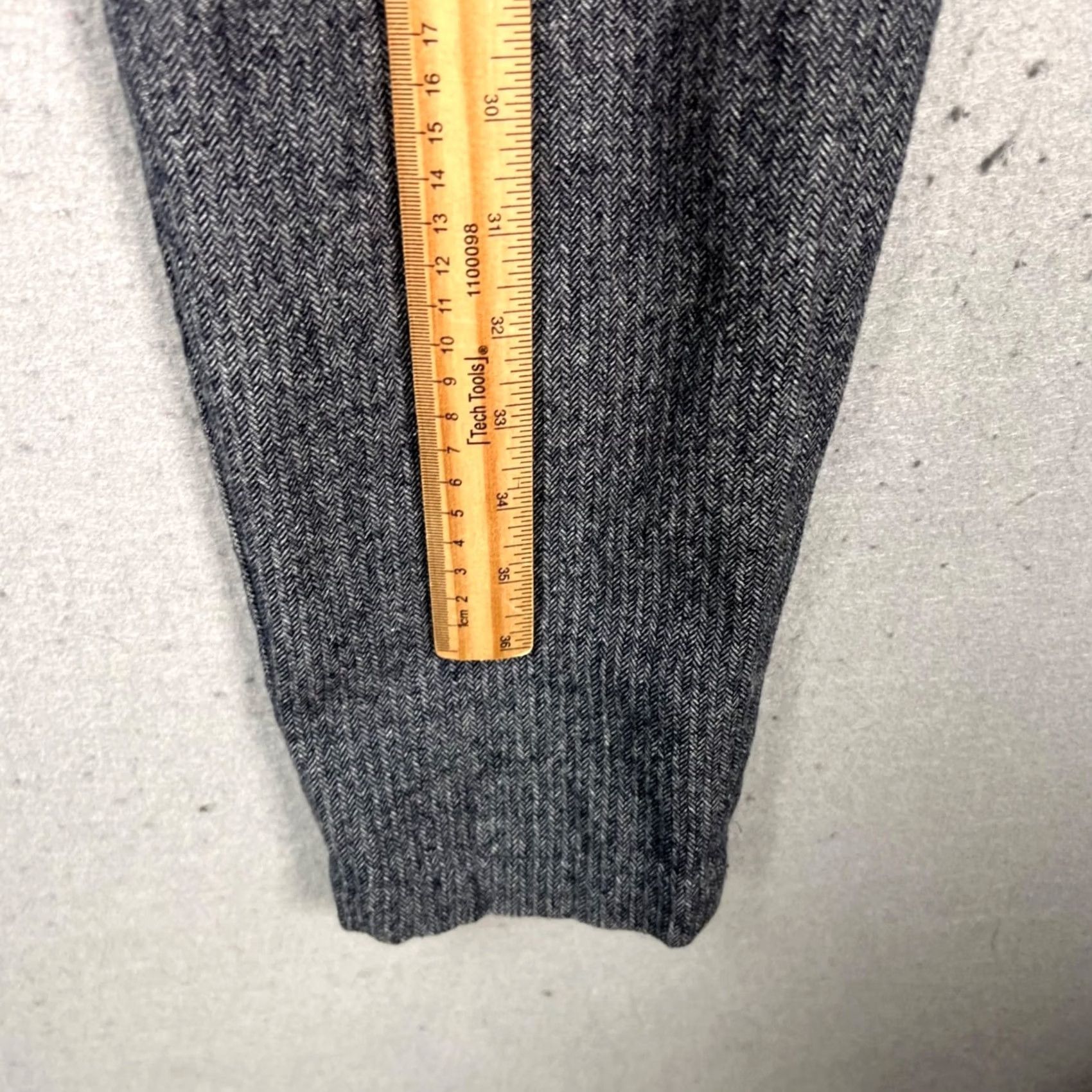 Vintage Cadet Mens Pants Dress Gray Wool Blend Herringbone 30 Inseam 31 Flat Front Slash Pocket Straight Vintage No Size US 30 / EU 46 - 6 Thumbnail