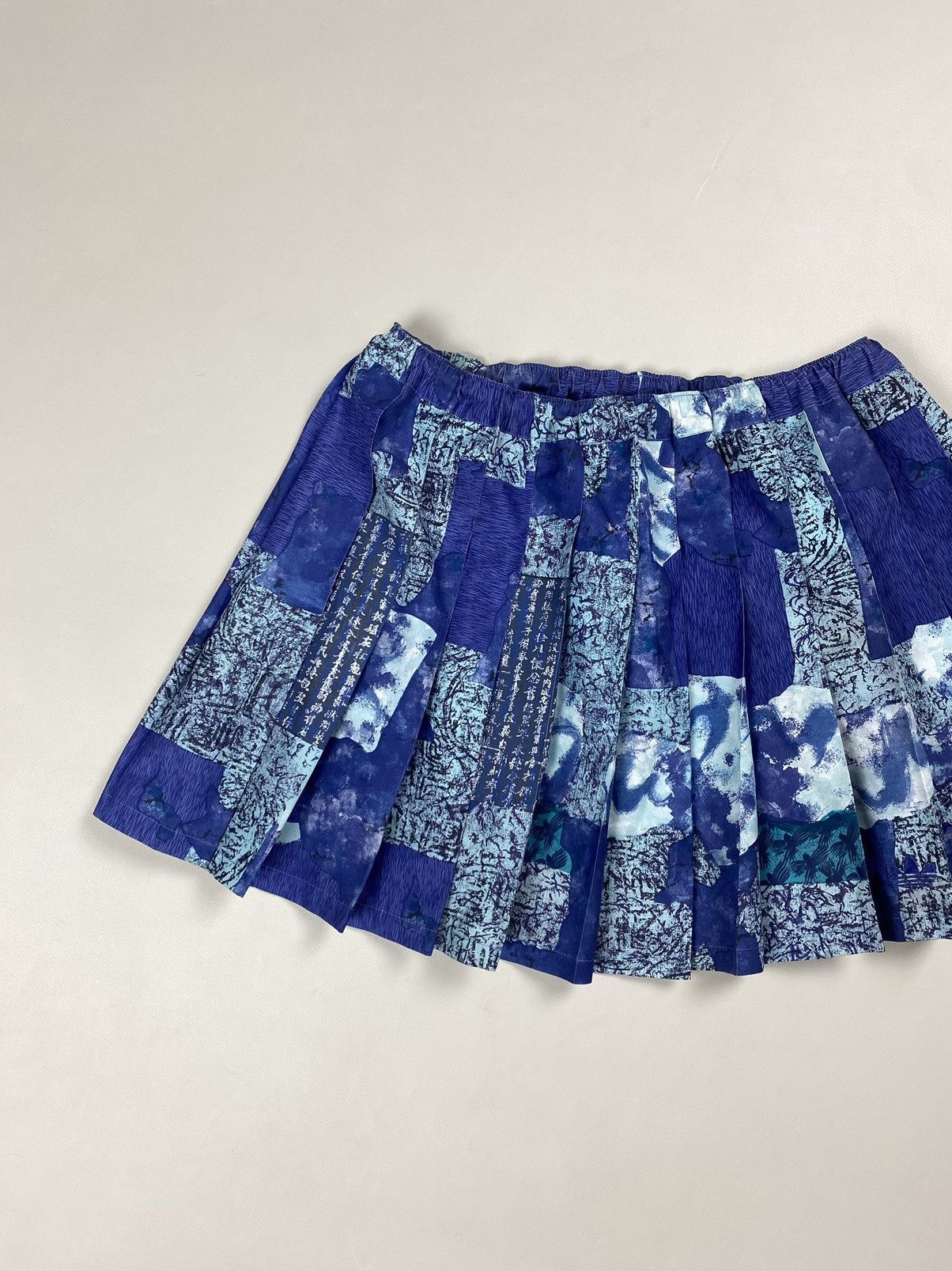 Adidas × Vintage Adidas vintage ladies tennis skirt size US 6 / EU 38 Size 28" / US 6 / IT 42 - 2 Thumbnail