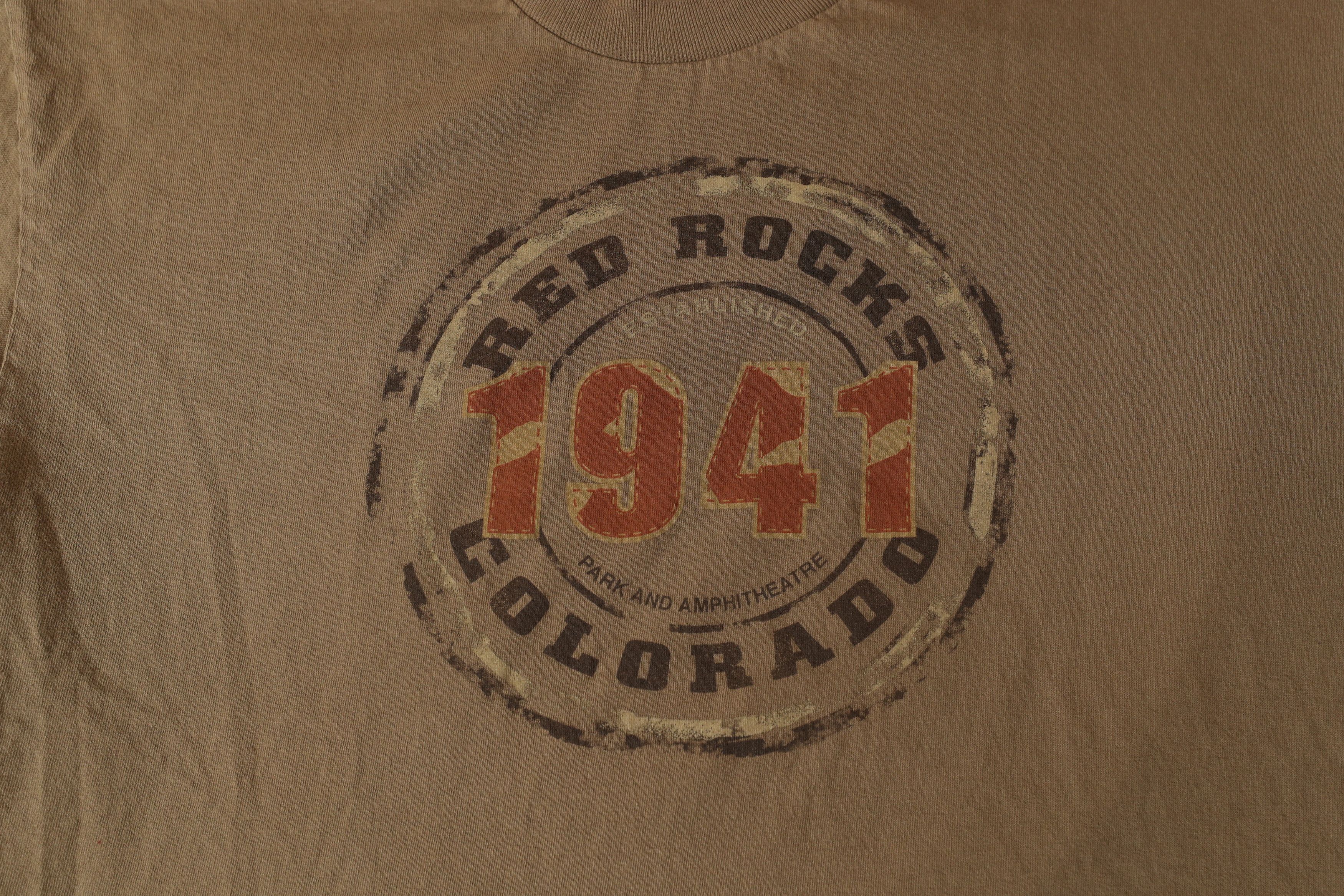 Alstyle 2006 Y2K Red Rocks Colorado Tourist Tee (XL) Size US XL / EU 56 / 4 - 4 Thumbnail