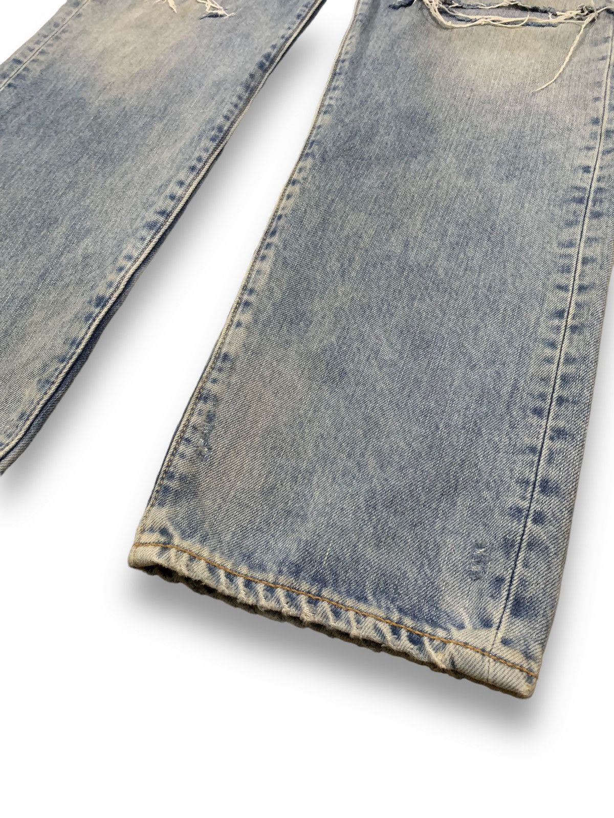 Levi's Vintage Clothing Vintage Y2K Levis 501CT Distressed Grunge Jeans Size 34x30 Size US 34 / EU 50 - 10 Thumbnail
