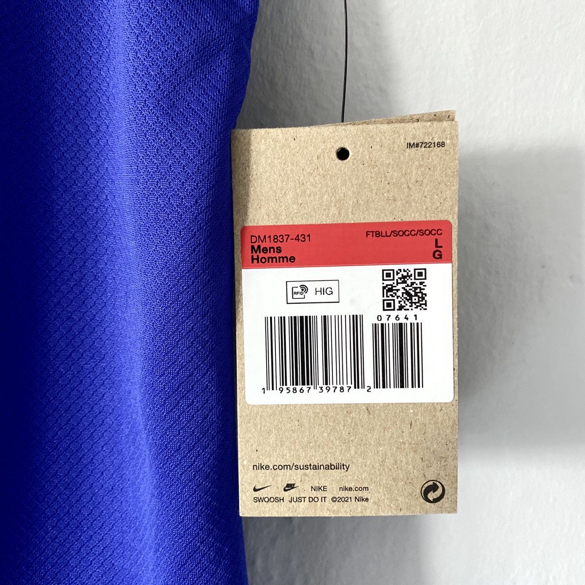 Nike 2022 2023 Tottenham Hotspur Son Nike Away Kit Soccer Jersey Size US L / EU 52-54 / 3 - 6 Thumbnail