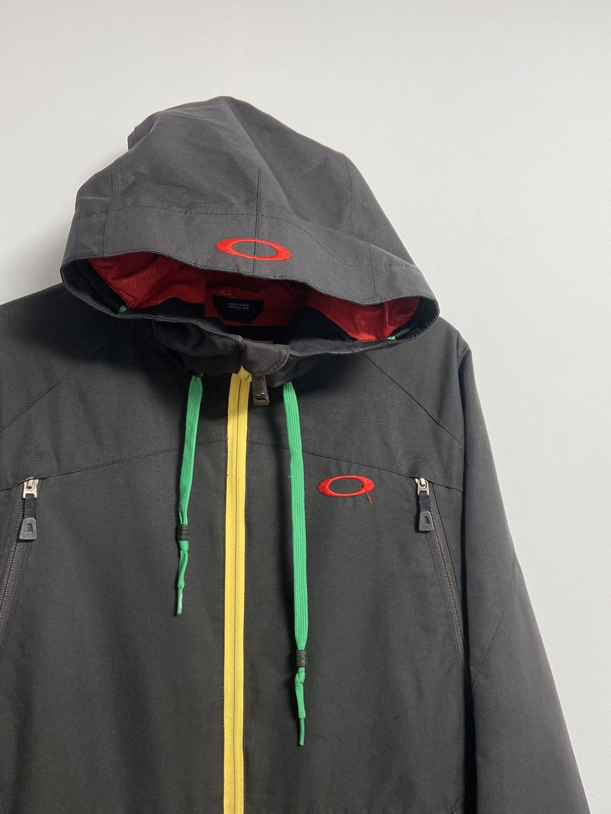 Vintage Oakley Vintage Jacket Y2K Style Logo hype Size US S / EU 44-46 / 1 - 2 Thumbnail