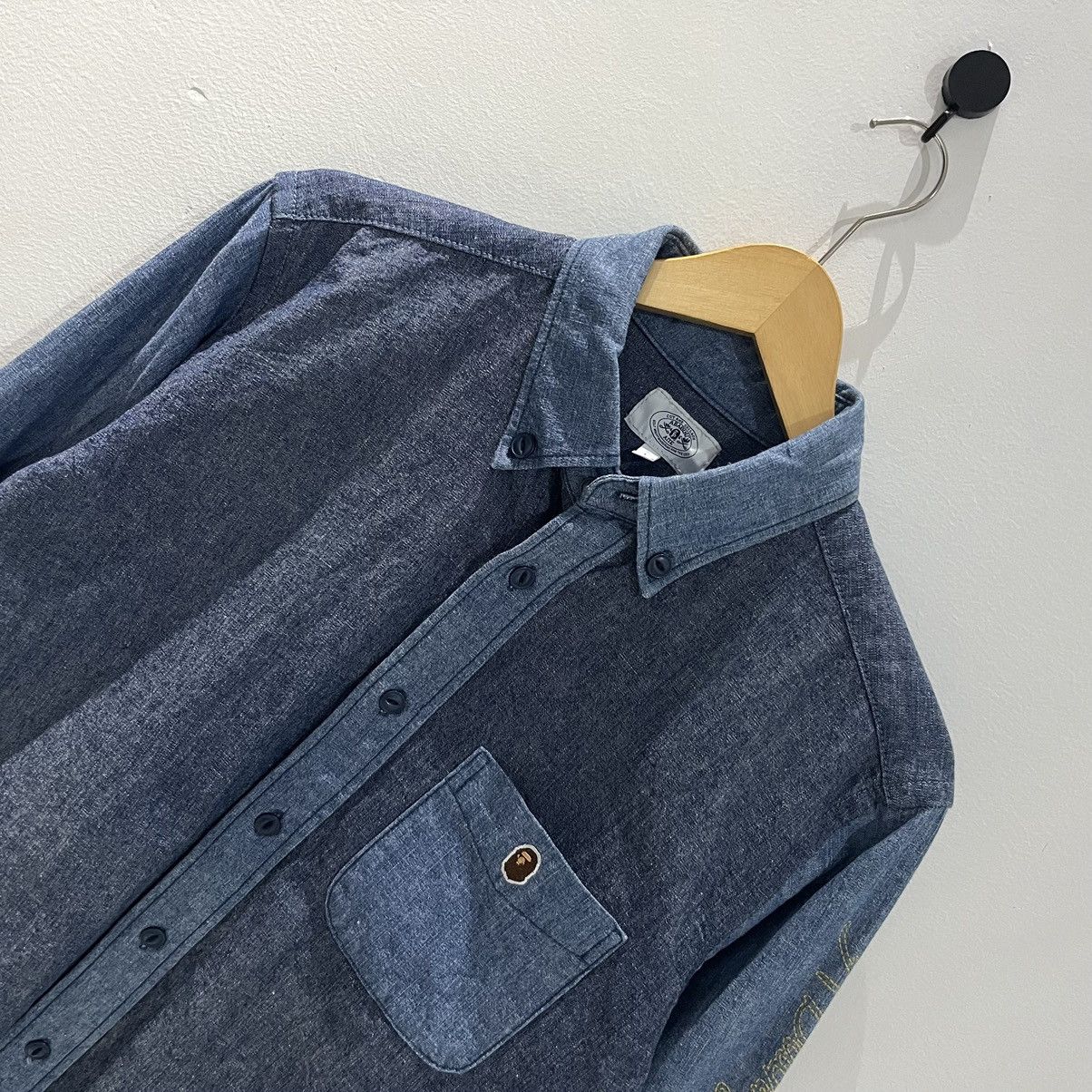 Bape Bape spellout denim shirt Size US L / EU 52-54 / 3 - 2 Thumbnail