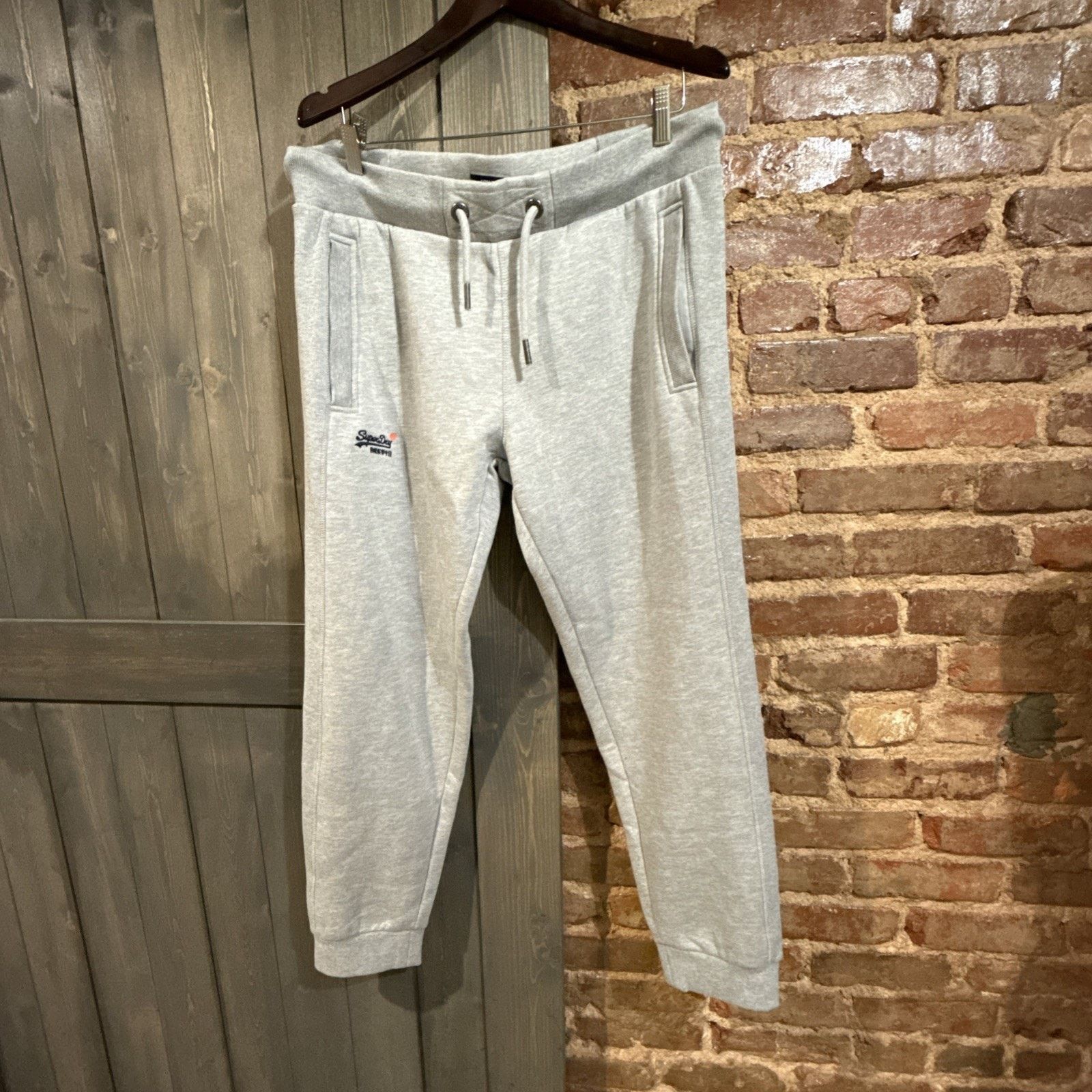 Superdry Asian Streetwear NWT Super Dry Joggers Men's Size XL Gray Size US 35 - 1 Thumbnail