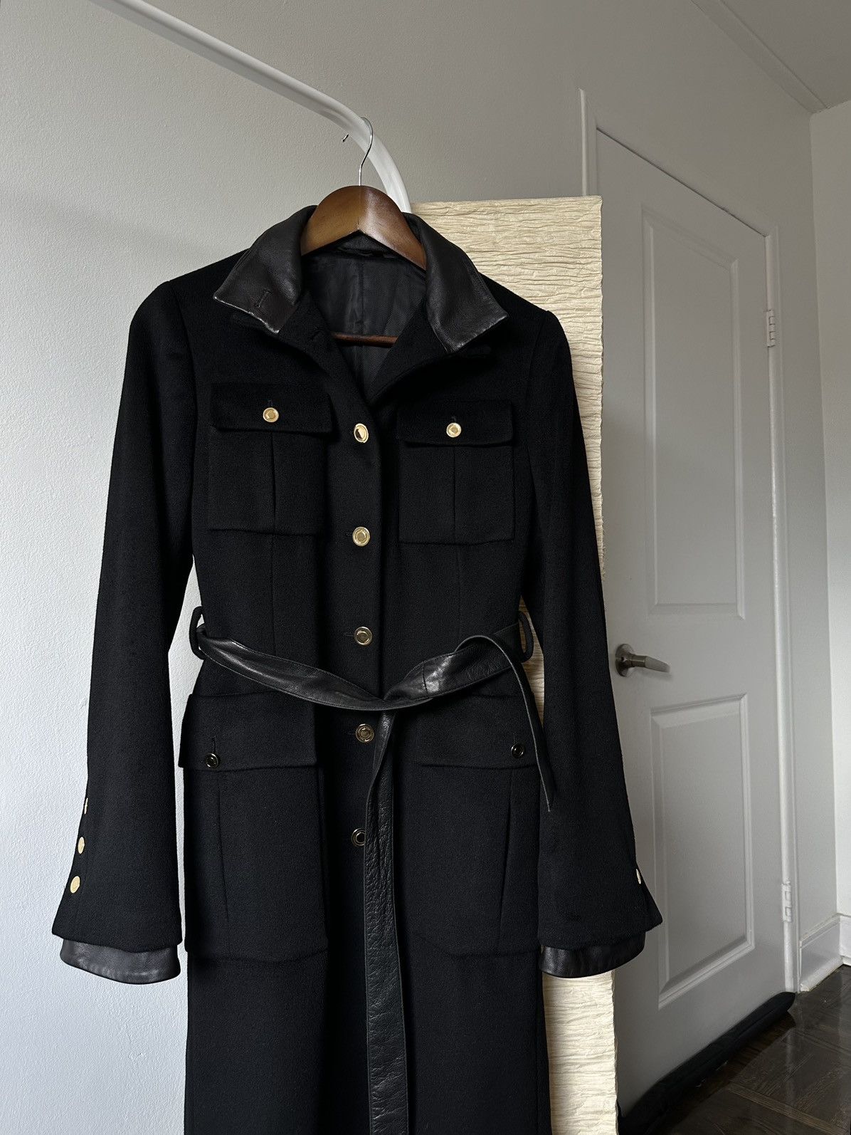Gucci Gucci Tom Ford Era Cashmere Military Coat With Leather Belt Size S / US 4 / IT 40 - 3 Thumbnail