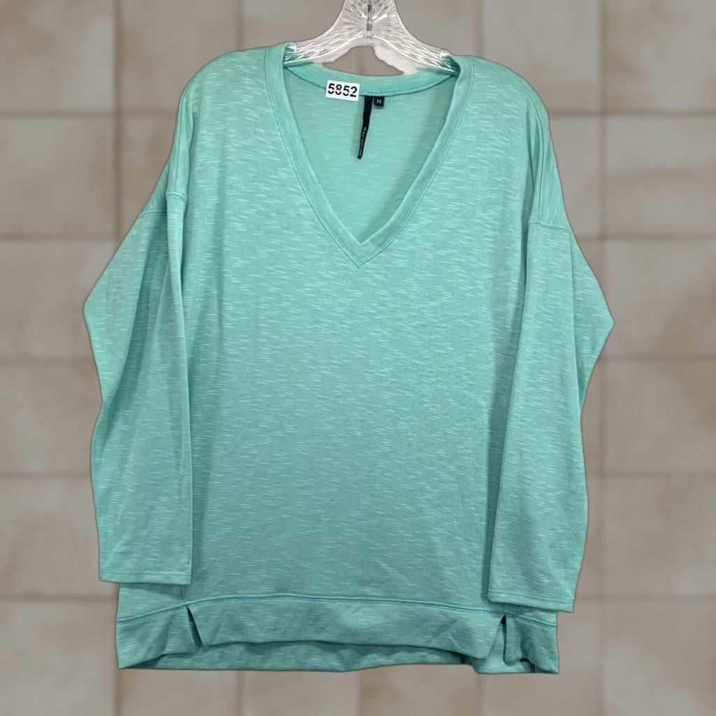 Kay Celine Top Long Sleeve V-Neck M Ice Blue Shirt Womens Spring Summer 90s Colorful Stretch