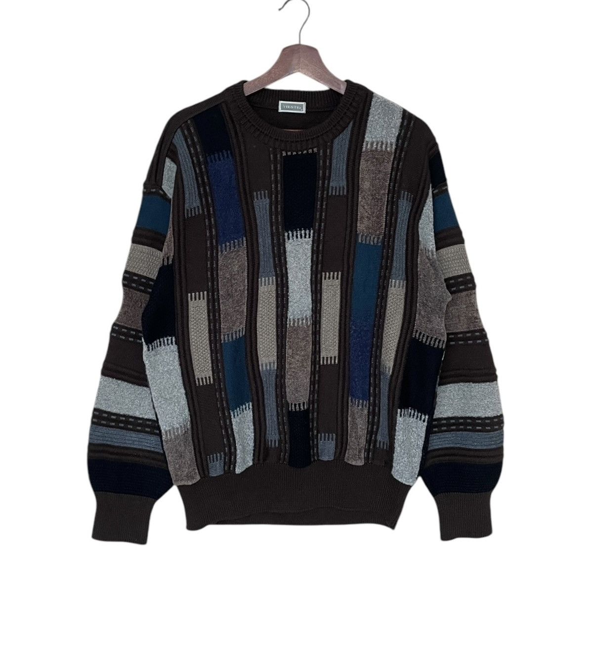 Coogi Vintage Japanese Brand Vieste Knitwear 1990s Size US M / EU 48-50 / 2 - 1 Thumbnail