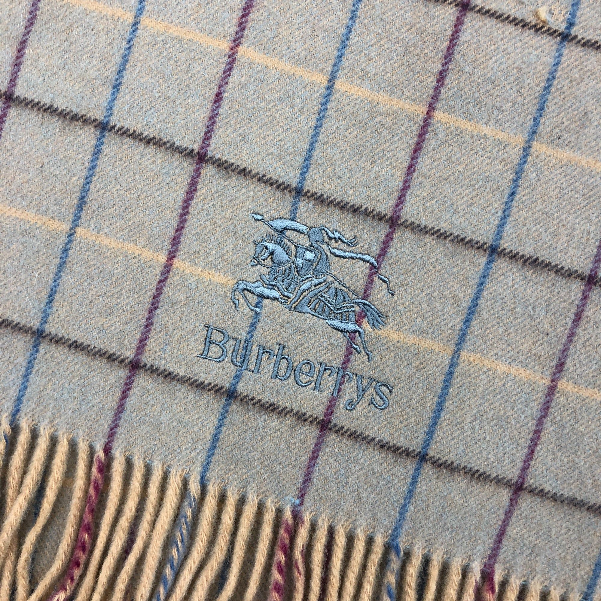 Burberry Vintage Burberry Scarf Muffler Wool Cashmere Scarves. Size ONE SIZE - 5 Thumbnail