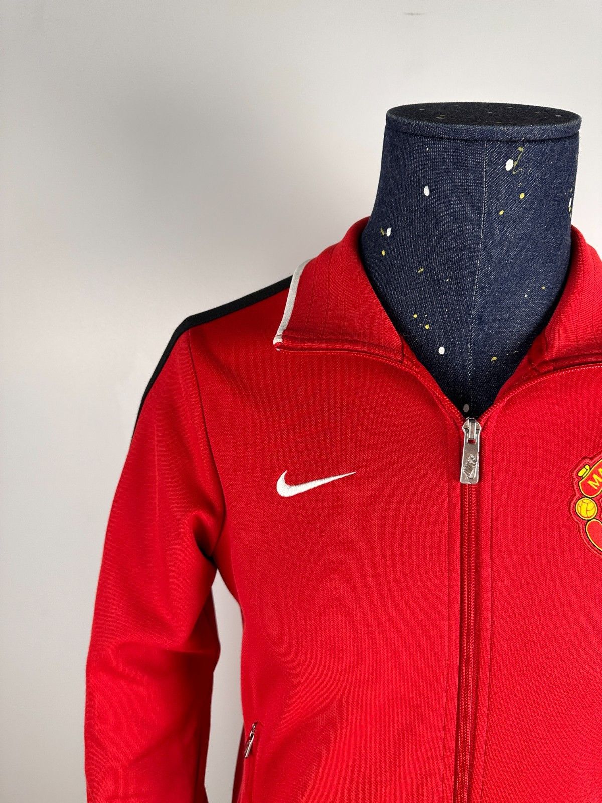 Nike Manchester United 2011 Nike Track Football Soccer Jacket S Size US S / EU 44-46 / 1 - 3 Thumbnail