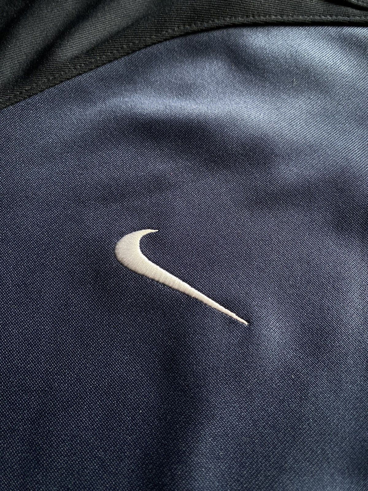 Nike Vintage 2015 Nike PSG Paris Saint German Track Jacket Size US M / EU 48-50 / 2 - 6 Thumbnail