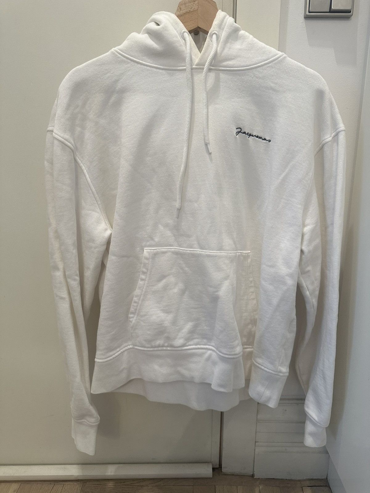 Jacquemus Jacquemus White Logo Hoodie Size US M / EU 48-50 / 2 - 1 Thumbnail
