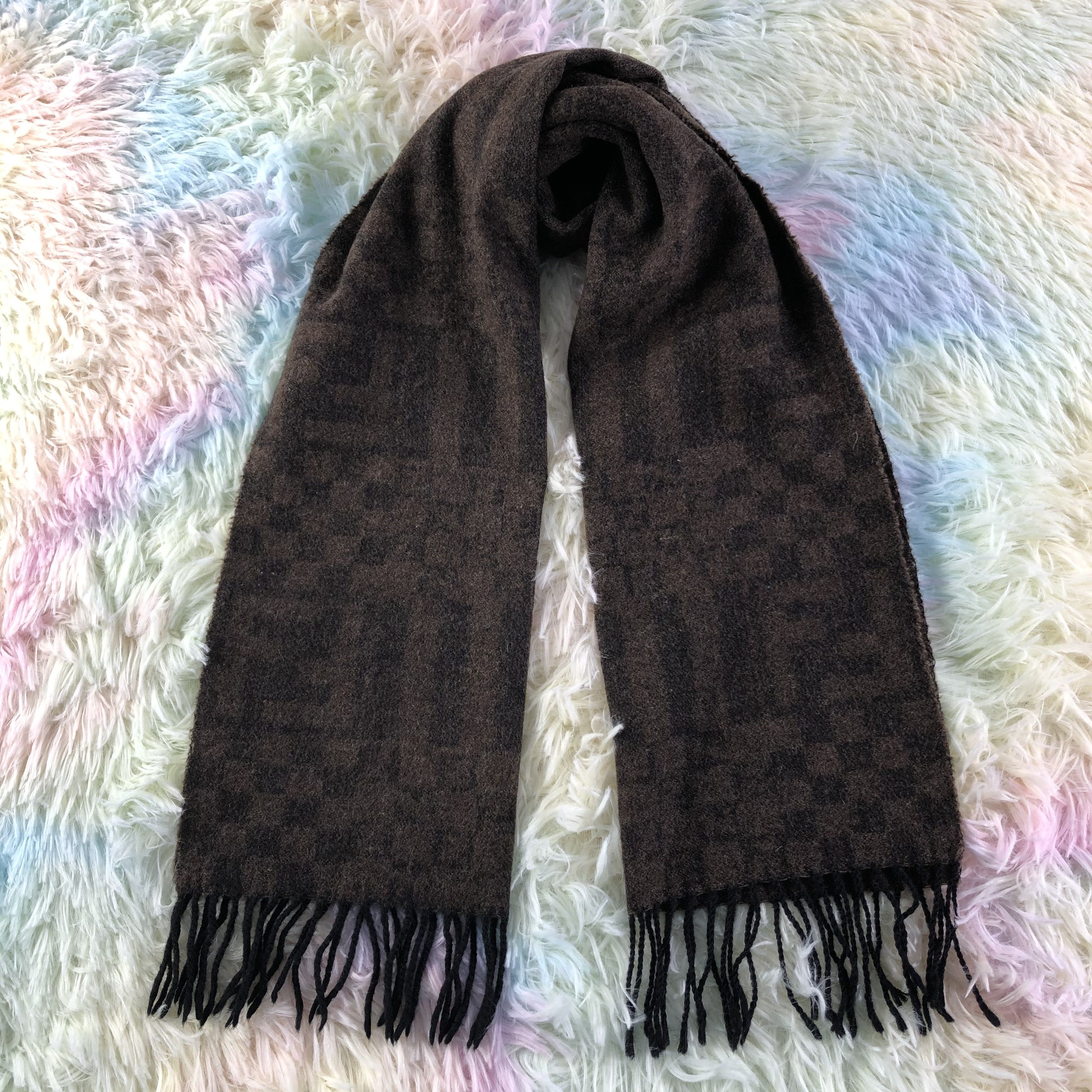 Vintage Fendi Scarf / Muffler / Neckwear Size ONE SIZE - 1 Thumbnail
