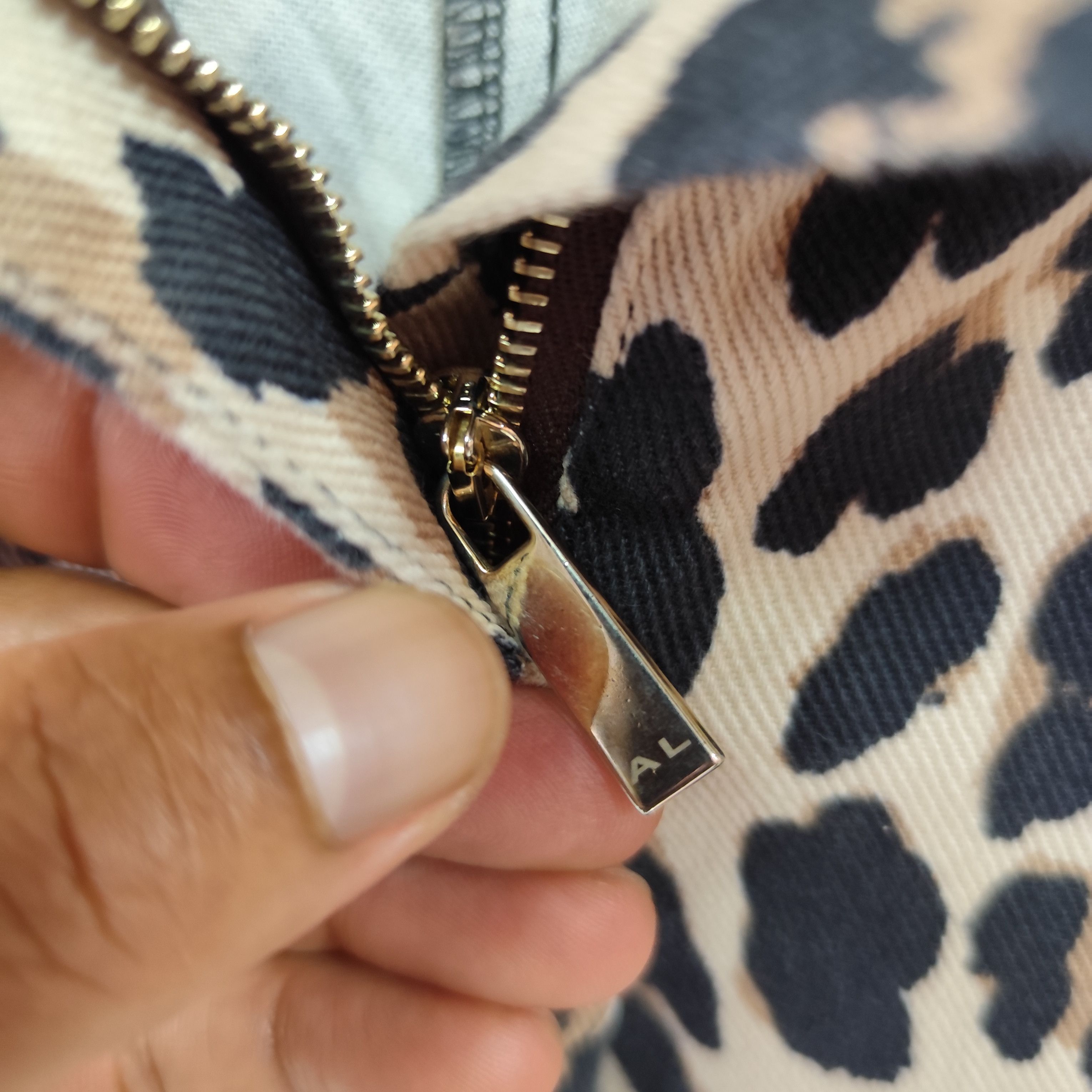 Designer 🇮🇹LEOPARD PRINT PANT BY ATOS LOMBARDINI MADE IN ITALY Size 36" / US 14 / IT 50 - 9 Thumbnail