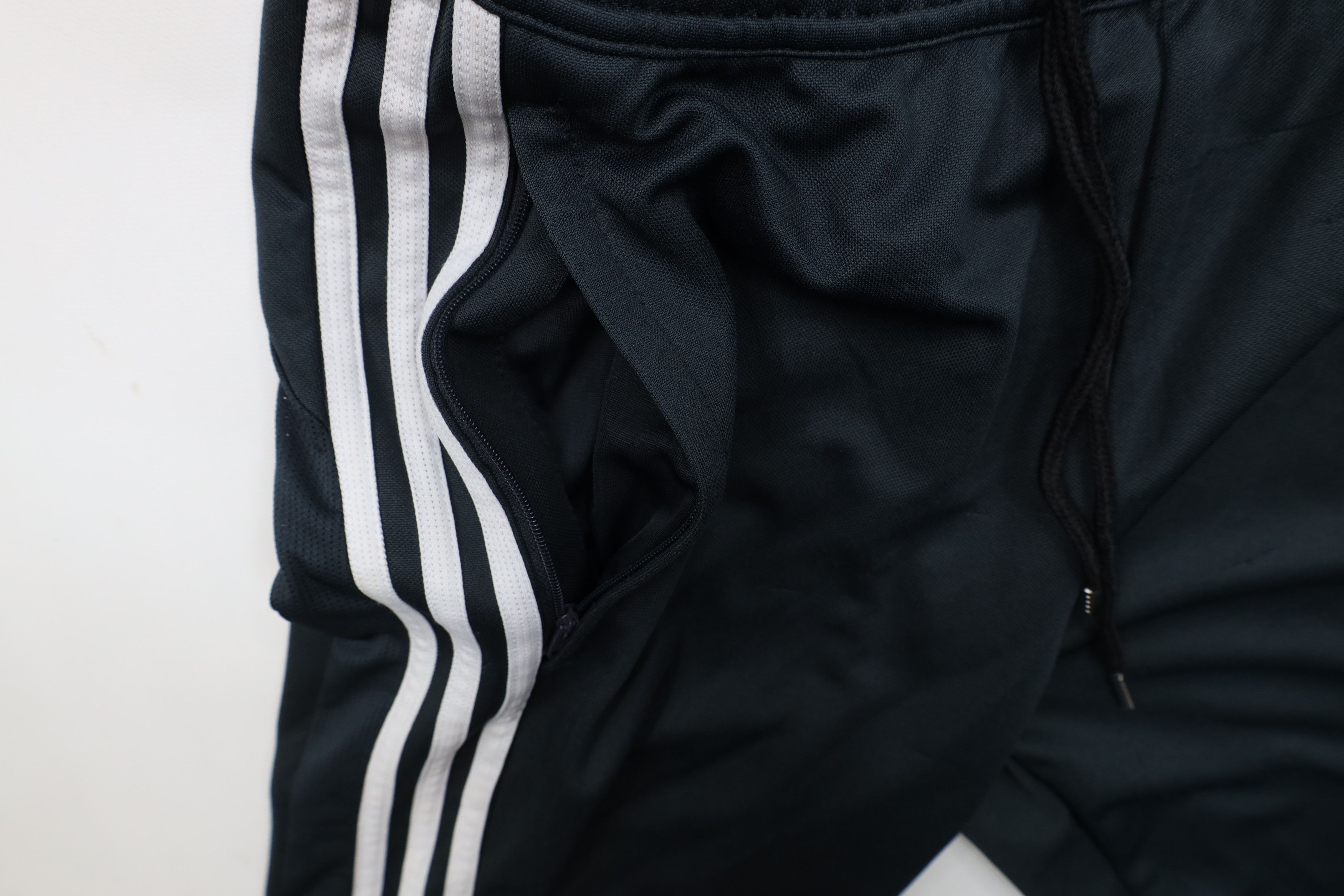 Adidas Vintage Y2K Adidas Tapered Leg Running Soccer Warm Up Pants Size US 32 / EU 48 - 7 Thumbnail