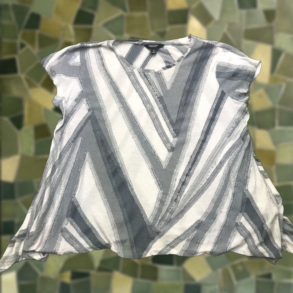 Vintage Vera Wang Simply Vera Womens Shirt Top Medium Gray Geometric Flowy Swing Top Blouse Size M / US 6-8 / IT 42-44 - 1 Thumbnail