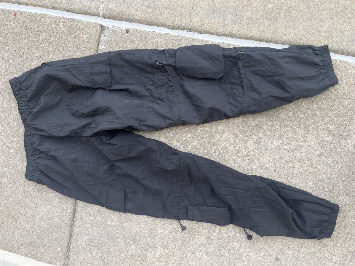 Other Black cargo parachute pants Size US 32 / EU 48 - 8 Thumbnail