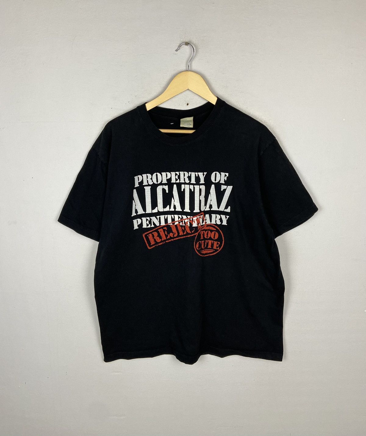 Vintage VINTAVE ALCATRAZ TEE Size US XL / EU 56 / 4 - 1 Thumbnail