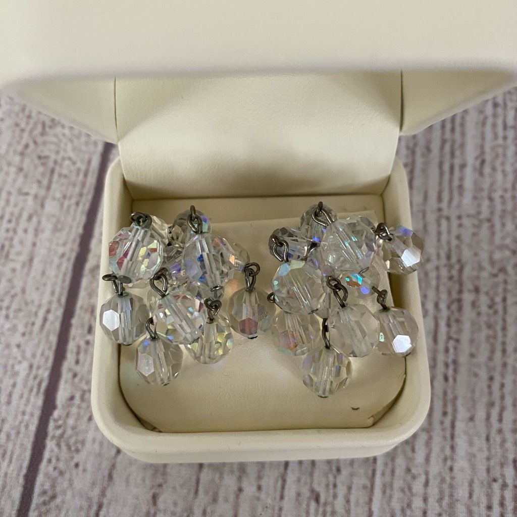Jewelry Jewelry necklace earrings and bracelet set Iridescent clear Size ONE SIZE - 11 Thumbnail