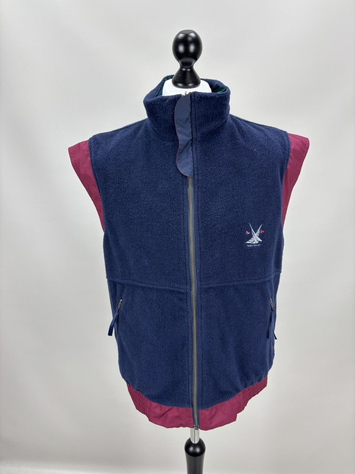 Helly Hansen Mens vintage reversible vest Helly Hansen Size 50/52 Size US L / EU 52-54 / 3 - 7 Thumbnail