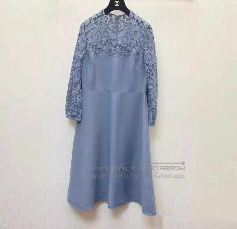 Valentino Valentino dress Size M / US 6-8 / IT 42-44 - 3 Thumbnail
