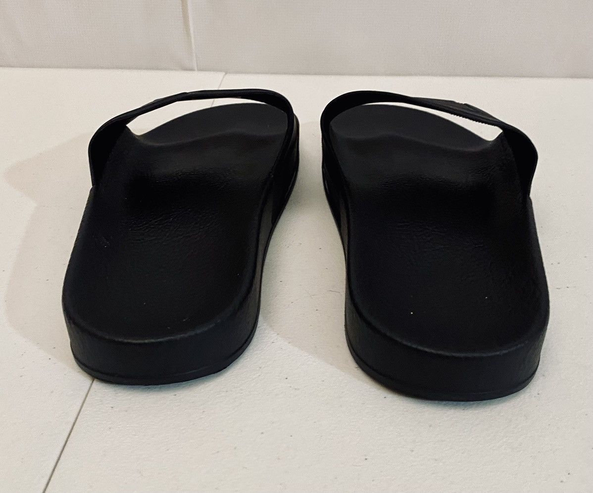 Adidas × Raf Simons Raf Simons 🇮🇹 x Adilette 'Bunny Black' All Blacks 6 M 8 W New Size US 6 / EU 39 - 12 Thumbnail