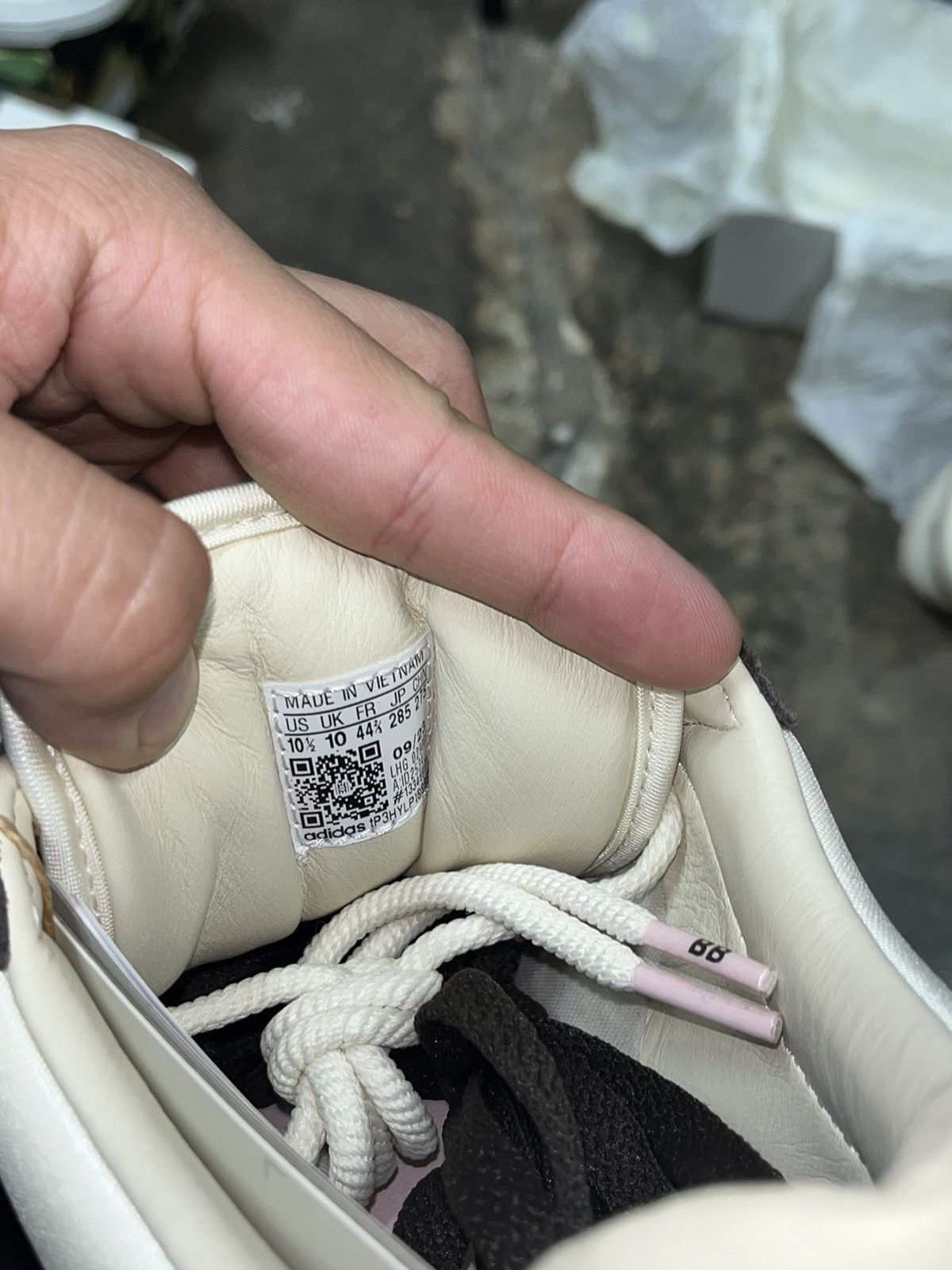 Adidas Bad Bunny x Adidas The Last Campus Brown Sz. 10.5 Size US 10.5 / EU 43-44 - 7 Thumbnail