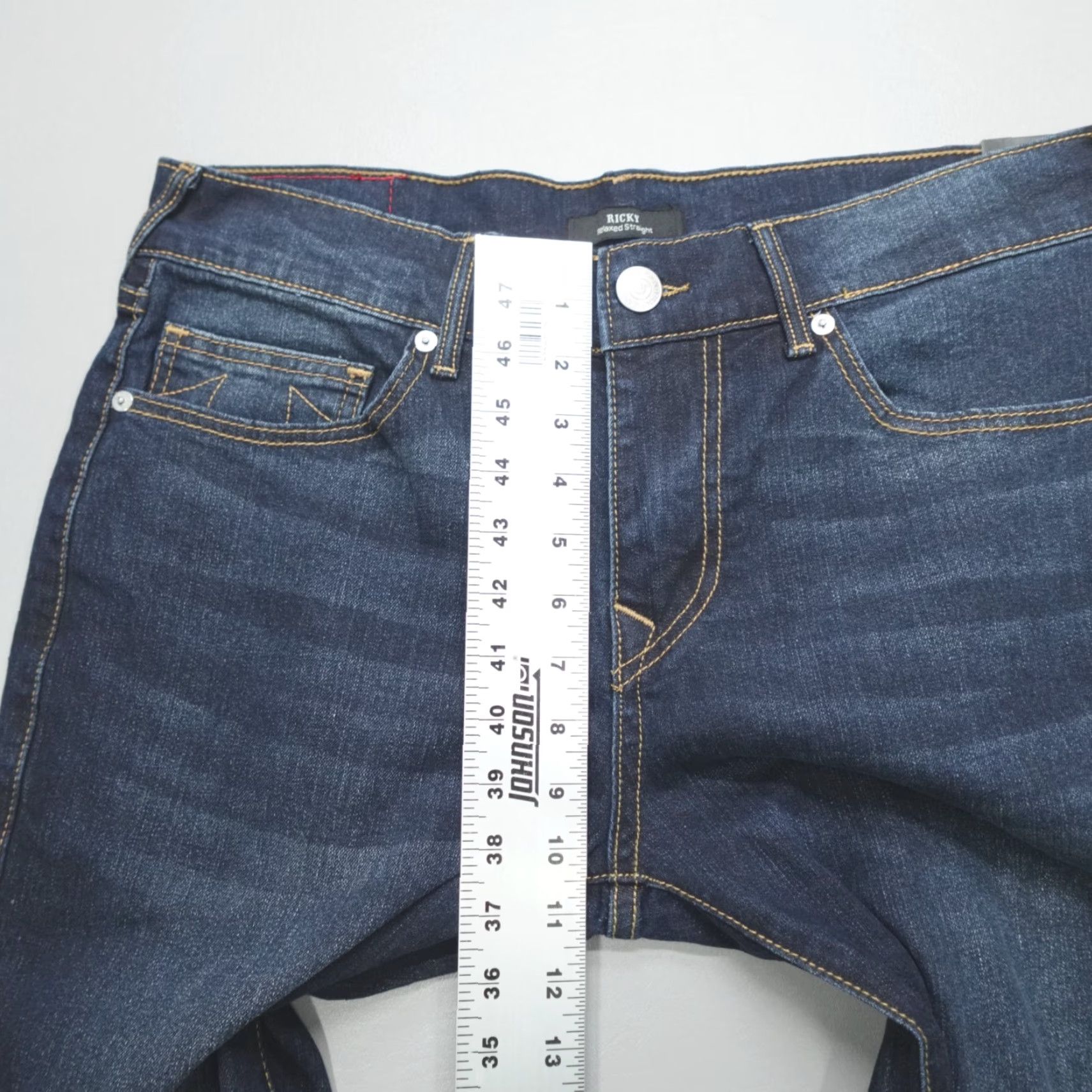 True Religion True Religion Ricky SN Relaxed Straight Denim Jeans Blue Size 32x34 Dark Mahogany Wash Men Jeans 5-Pocket Regular Cotton Blend Vintage No Size US 32 / EU 48 - 6 Thumbnail