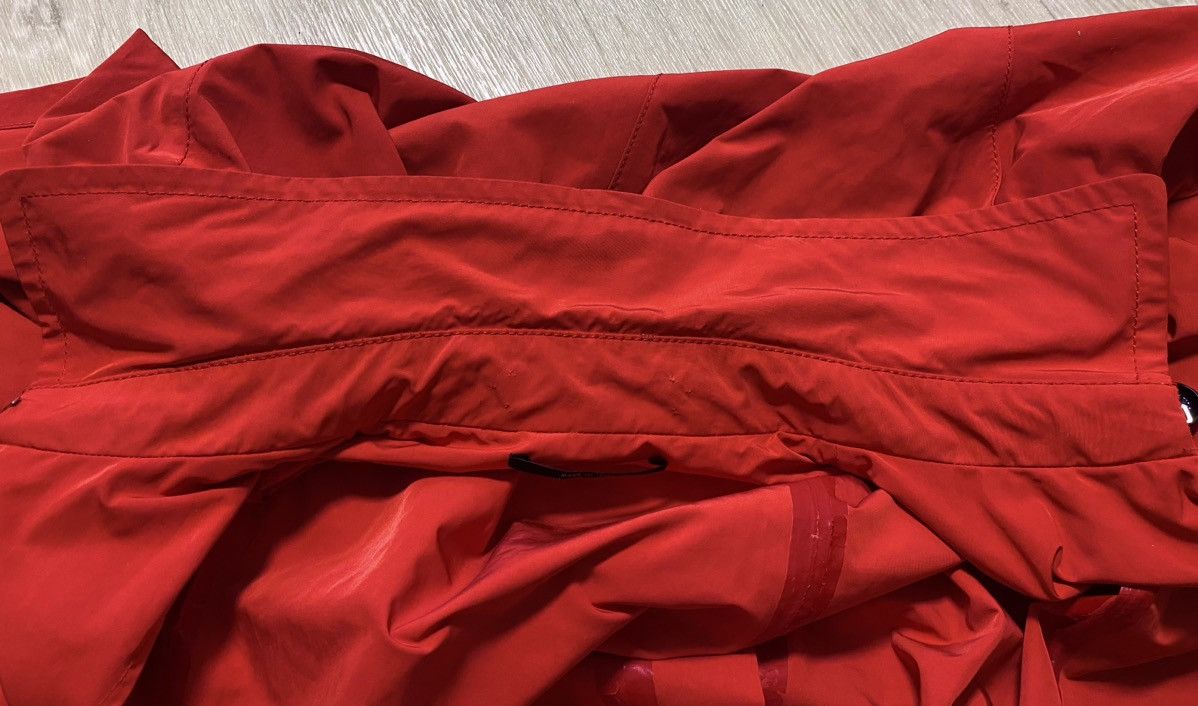 Gucci Gucci 2009 Red Polyester Trench Coat Water/Windproof Jacket Size XS / US 0-2 / IT 36-38 - 24 Thumbnail