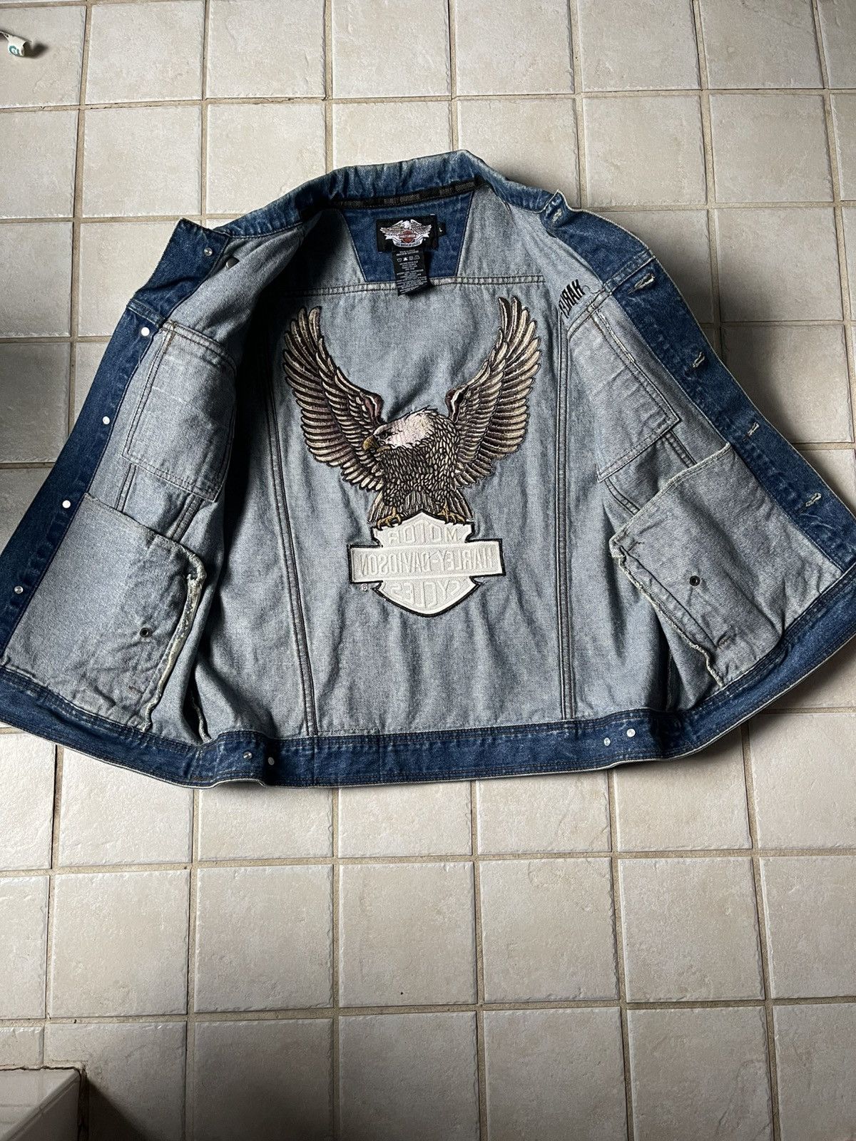 Harley Davidson Harley Davidson embroidered jean vest Vintage Size US L / EU 52-54 / 3 - 3 Thumbnail